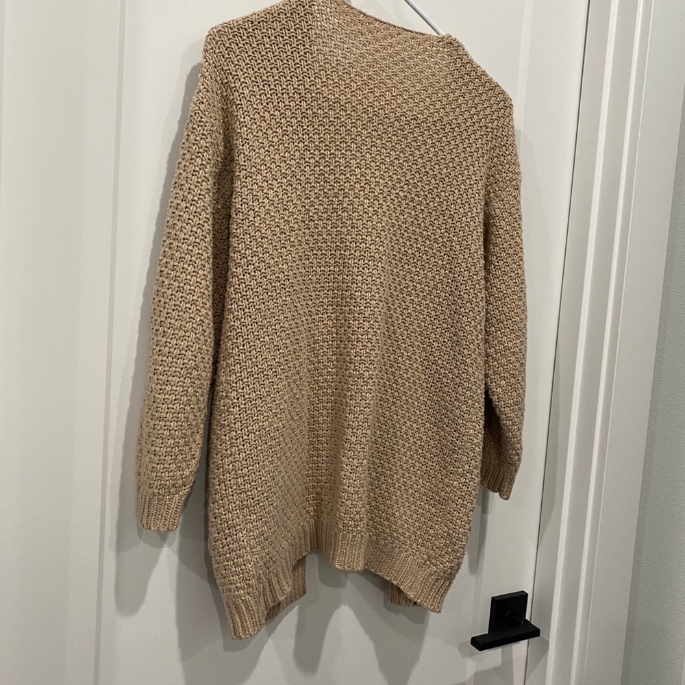 Cable Knit Cardigan - Picture 7 of 10
